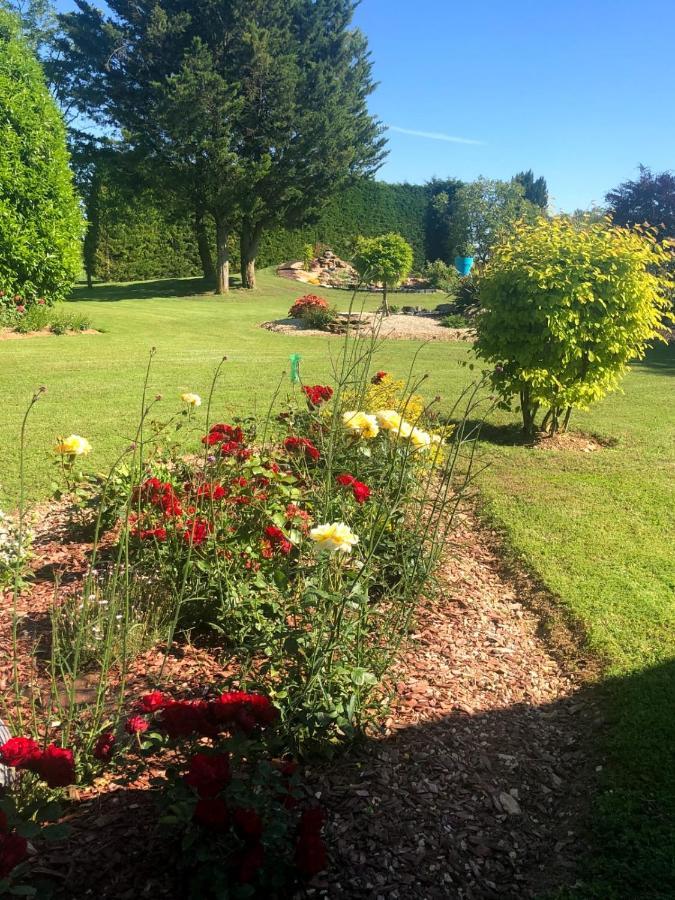 Lagalerne Bed & Breakfast Neuville-du-Poitou Dış mekan fotoğraf